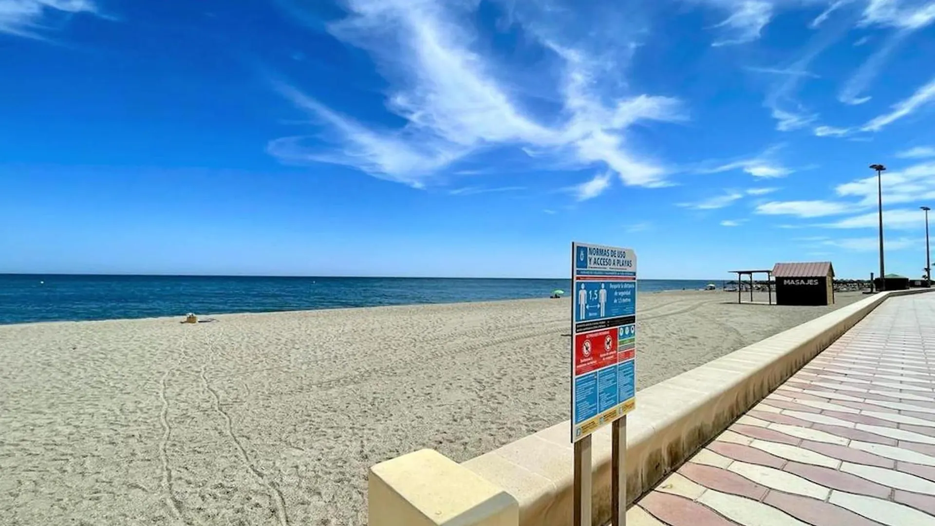 Appealing Apartment In Roquetas De Mar Near Golf Course İspanya