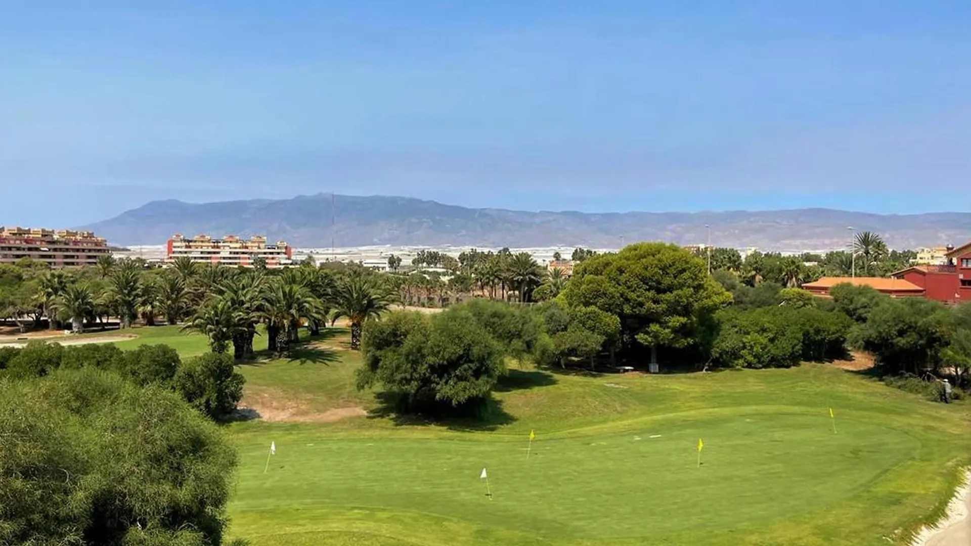 Appealing Apartment In Roquetas De Mar Near Golf Course